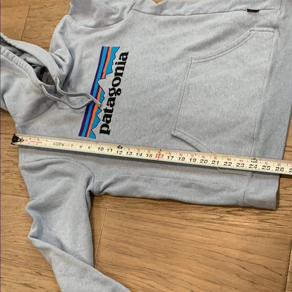 Patagonia Light Blue Hoodie with Patagonia Logo Men’s Small/Women’s Medium - Picture 6 of 9